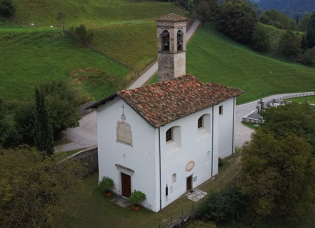 Locca (Ledro, Trentino, Italy), Saint Martin church