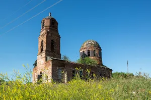 Church of the Protection of the Theotokos, Viyezd