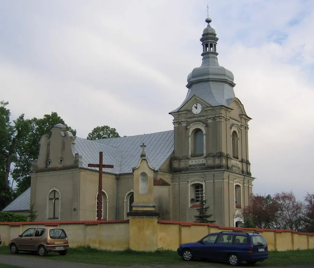 Kościół pw. św. Jana Chrzciciela z 1535r, Ciążeń.