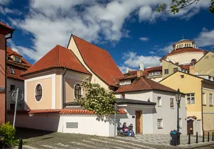Church of Saint Lawrence in Malá Strana, Hellichova