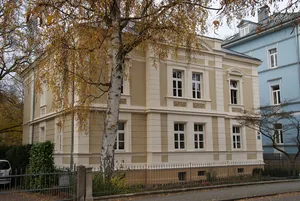 Evangelisch-Lutherisches Pfarramt Dreieinigkeitskirche, ehemalige Villa