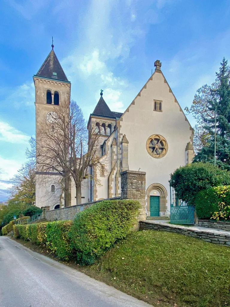Kath. Pfarrkirche hll. Peter und Paul