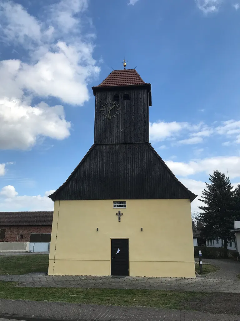 Die Dorfkirche Schönwalde der Gemeinde Schönwald im Landkreis Dahme-Spreewald entstand im Jahr 1686.