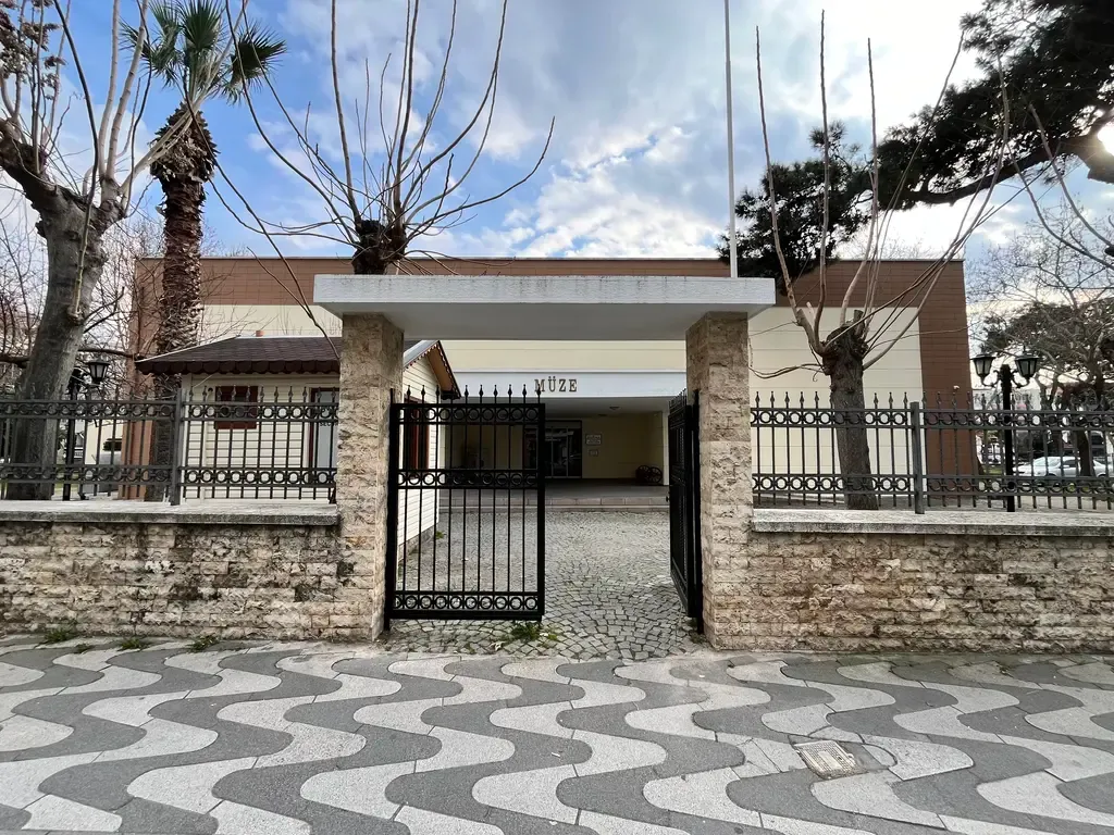 Akhisar Museum