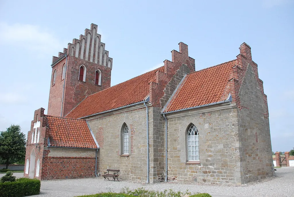 Valby Kirke, Valby Sogn, Holbo Herred, Frederiksborg Amt, Danmark.
