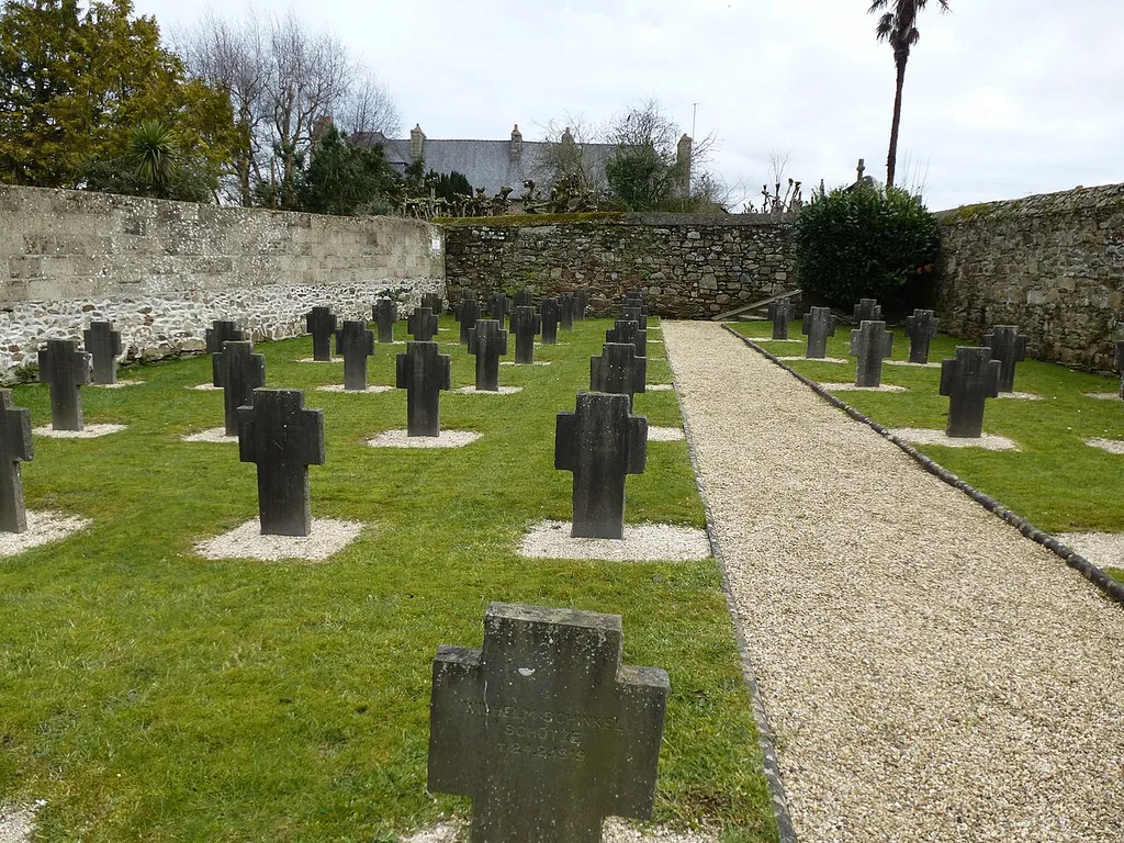 Treguier German military cemetery