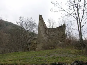 Fortified house Cré