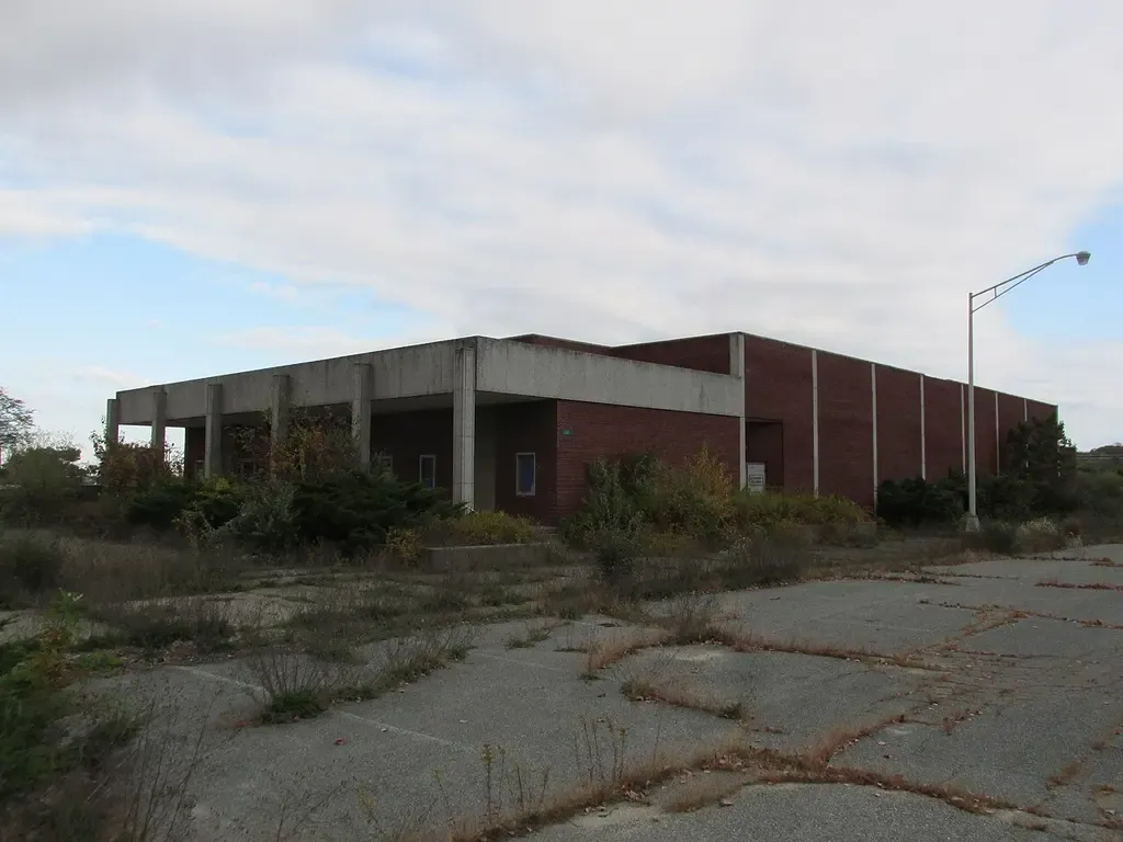 U.S. Army Fort Devens Hodges Theater