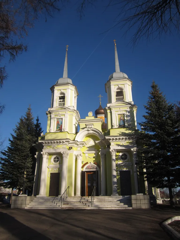 Усадьба «Троицкое-Кайнарджи»: микрорайон Павлино (с. Фенино), Железнодорожный, Московская область