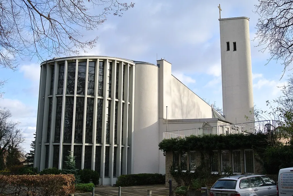 Katholische Herz-Marien-Kirche, Architekt: Josef Ruf, Auf dem Mühlberg 14, Baujahr 1954-1959, Baudenkmal