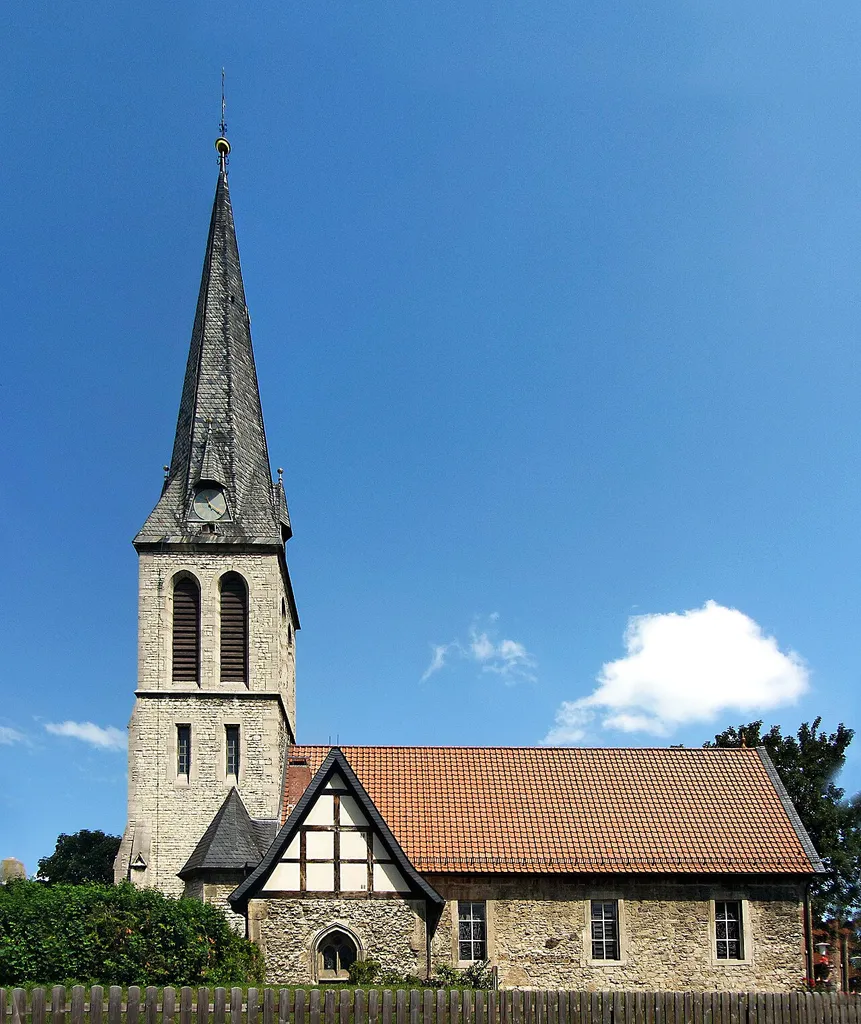 Christuskirche in Weddel, Gemeinde Cremlingen, Landkreis Wolfenbüttel.