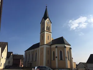 Katholische Pfarrkirche St. Peter und Paul