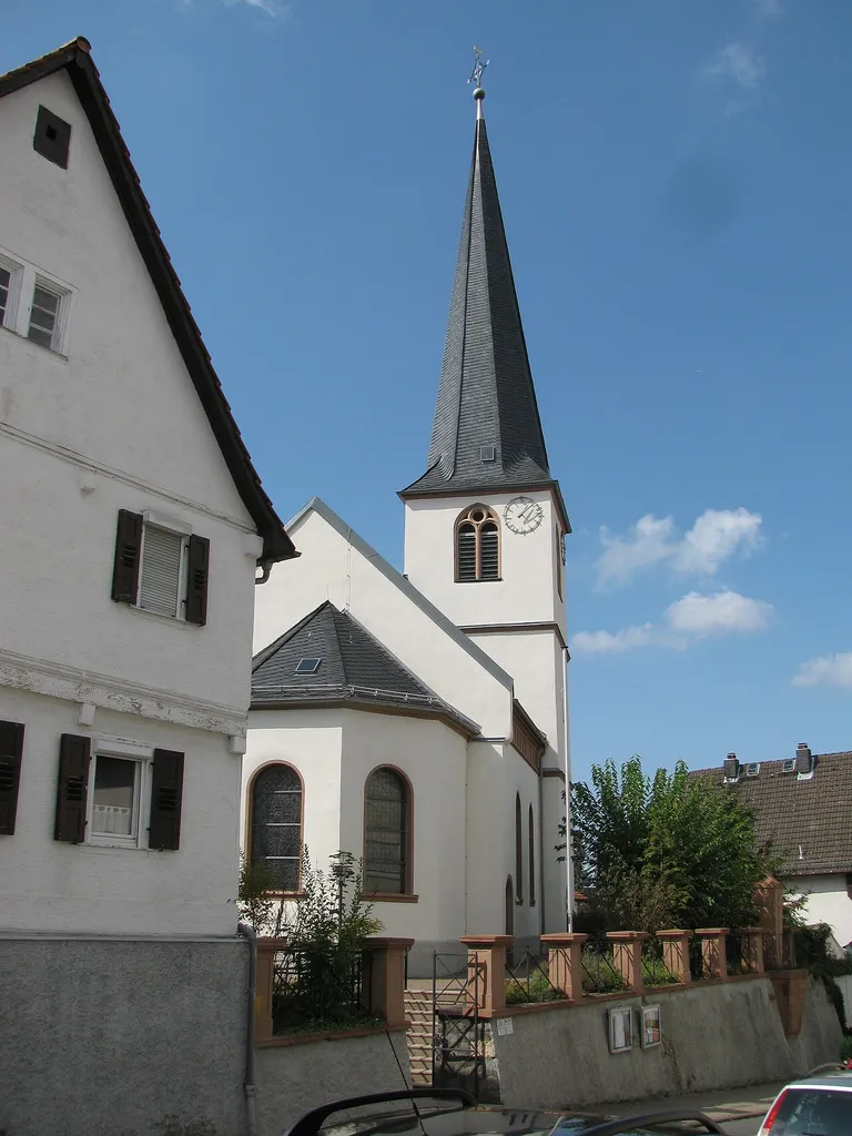 die evangelische Kirche von Alsbach an der Kirchstraße 21