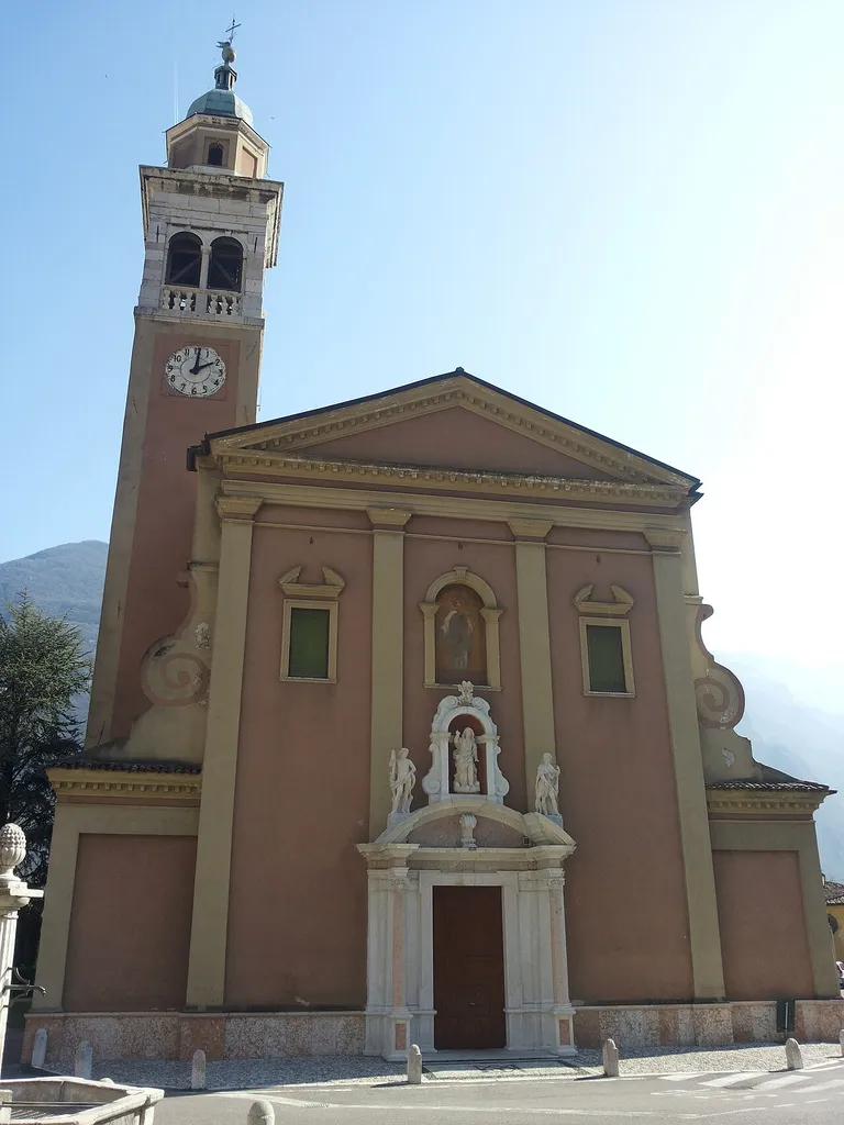 Chiesa Parrocchiale di Avio (provincia di Trento)