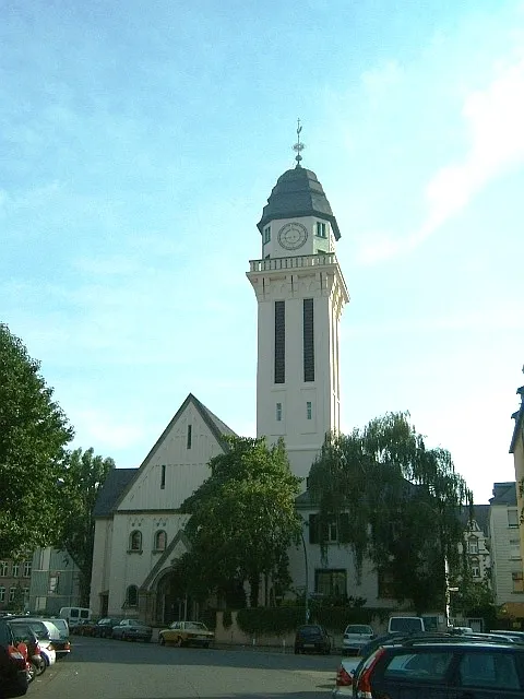 Markuskirche is a lutheran church in de:Frankfurt-Bockenheim, built in 1912, destroyed in II World in 1944, rebuilt from 1952 bis 1954 Helmuth Hartwig and Edeltraut Hartwig.