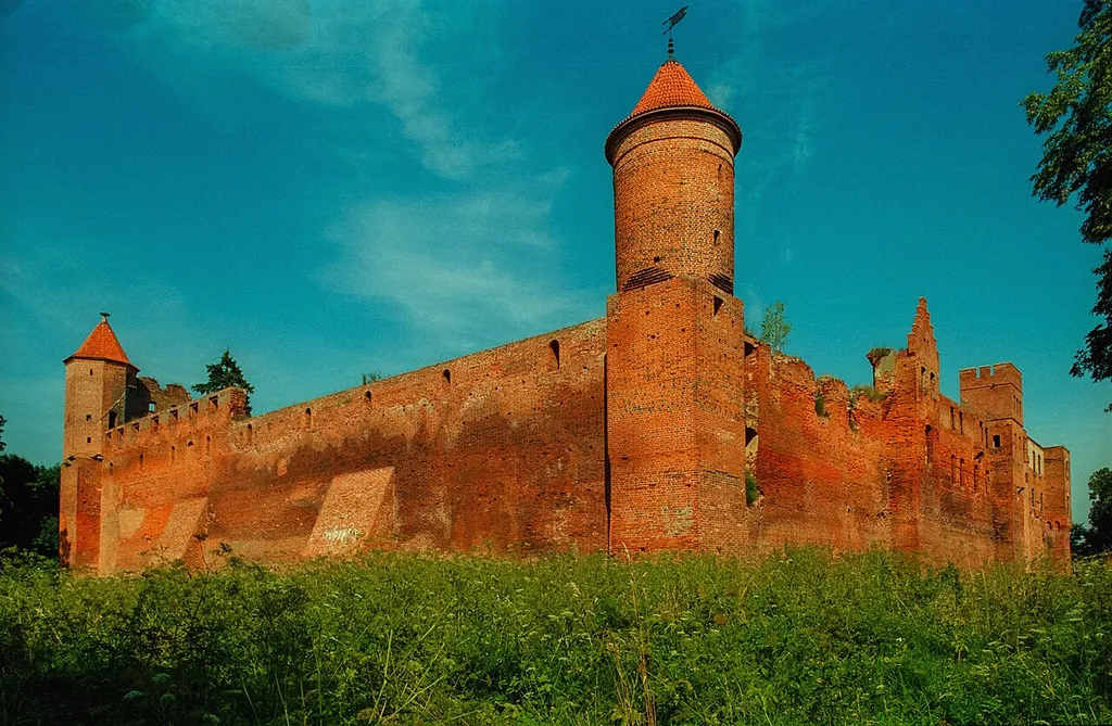 Szymbark Castle