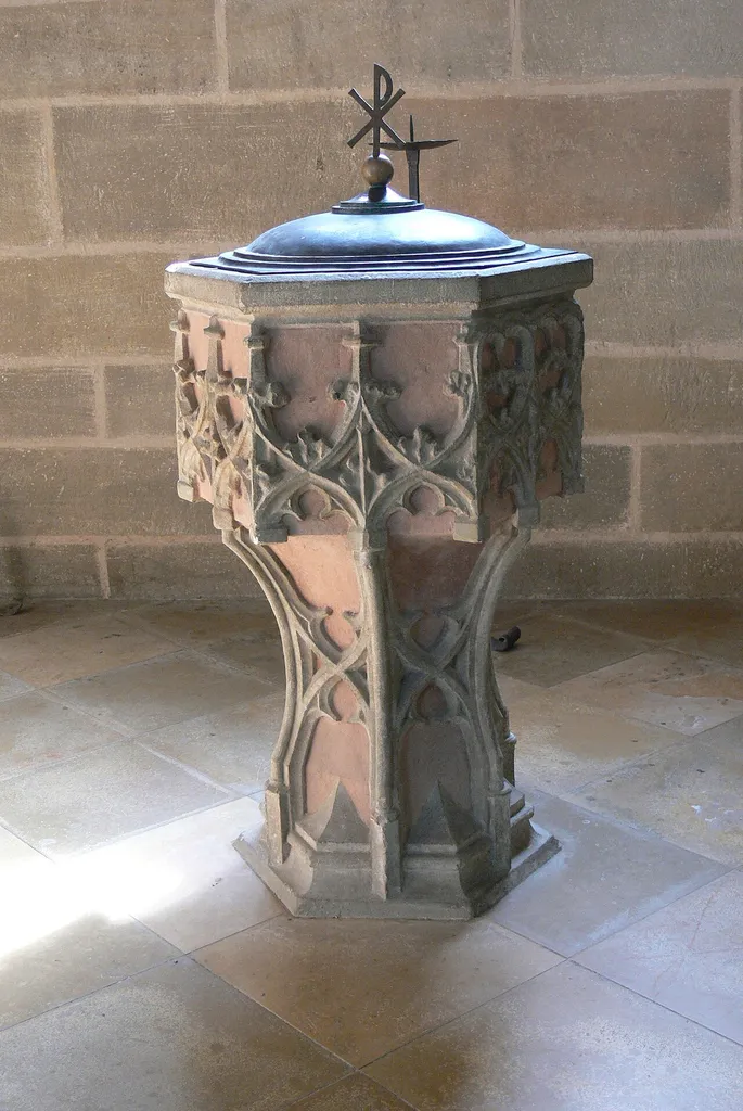 St.Andreas parish church in Weißenburg ( Bavaria ). Baptistry ( 15th century ) - Gothic baptismal font ( 1500s ).