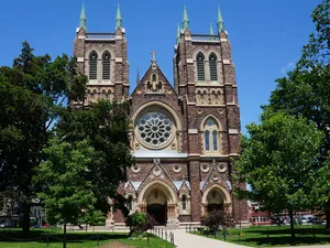 St. Peter's Cathedral Basilica, London