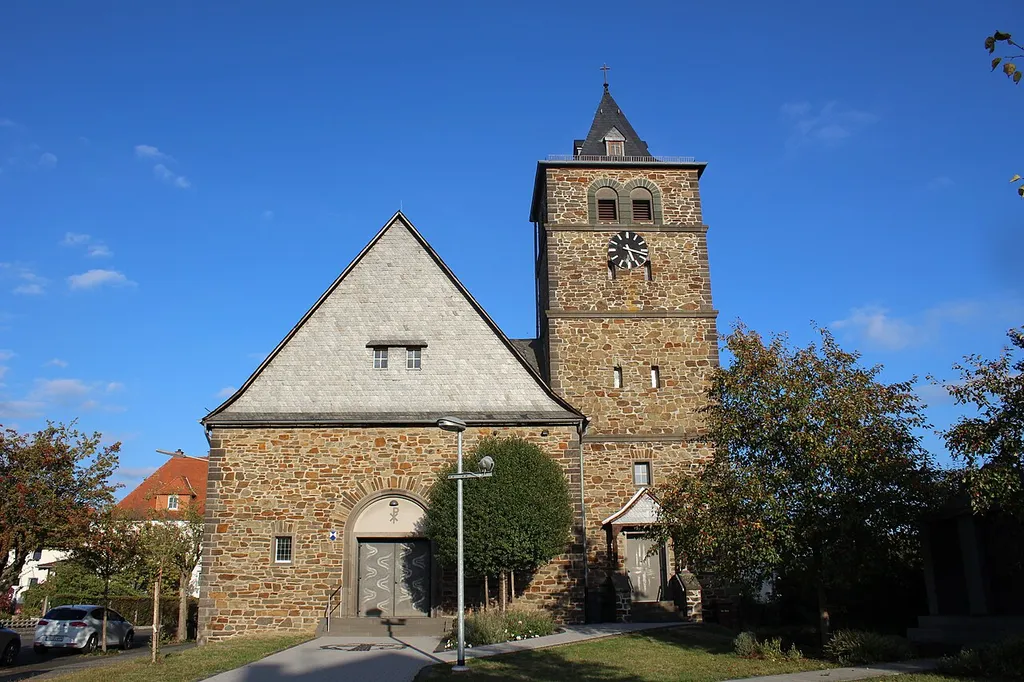 Evangelische Kirche Münchholzhausen, Wetzlar, Lahn-Dill-Kreis, Hessen, Deutschland