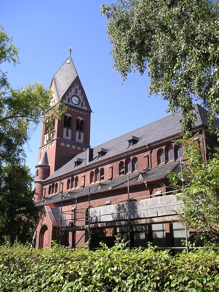 Herz Jesu Kirche in Düsseldorf-Urdenbach