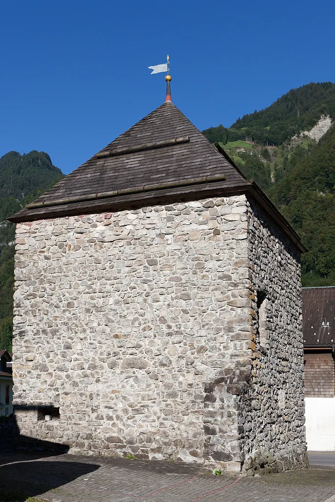 Burgruine Dörfli, Turm im Dörfli, Turm Wolfenschiessen