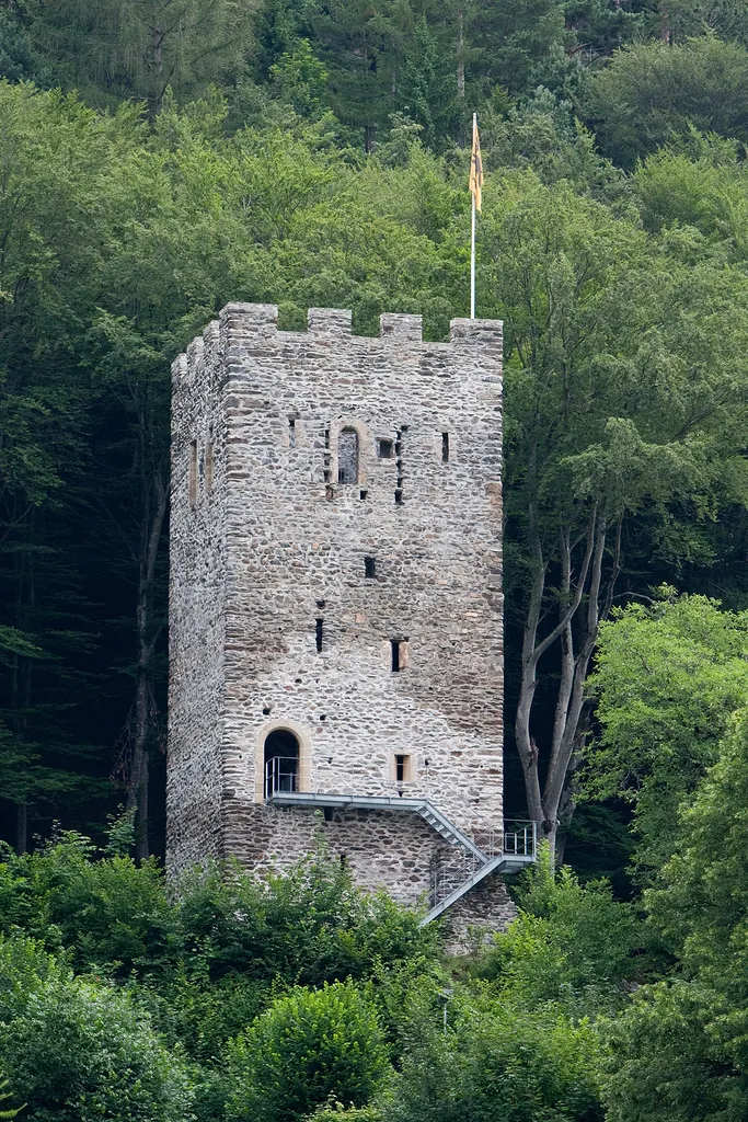 Burgruine Resti in Meiringen (BE)