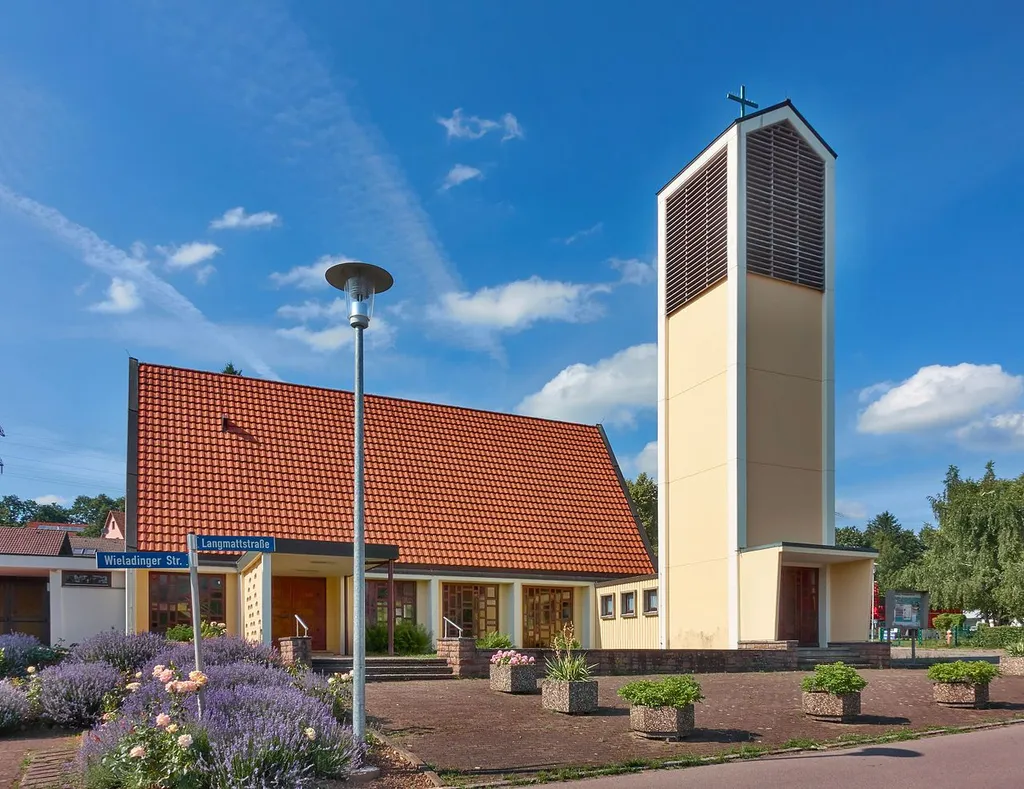 Murg Christuskirche und Gemeindehaus Wieladinger Str 5