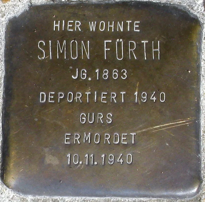 Stolperstein dedicated to Simon Fürth
