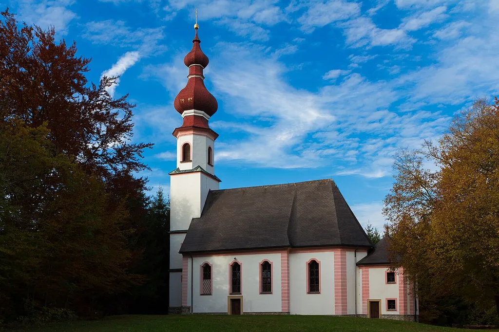 Kath. Filialkirche hl. Johannes d. T. am Berg
