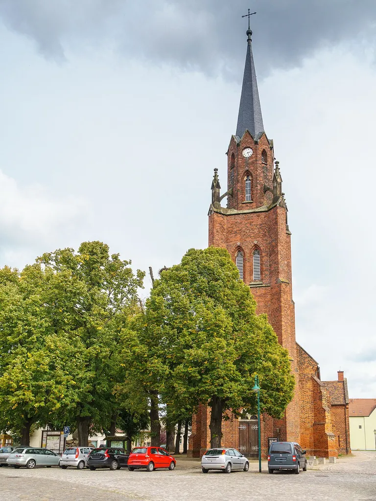 Stadtpfarrkirche St. Martin, Markt in Schlieben This is a picture of the Brandenburger Baudenkmal (cultural heritage monument) with the ID 09135223 (Wikidata)