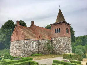 Vellerup Church
