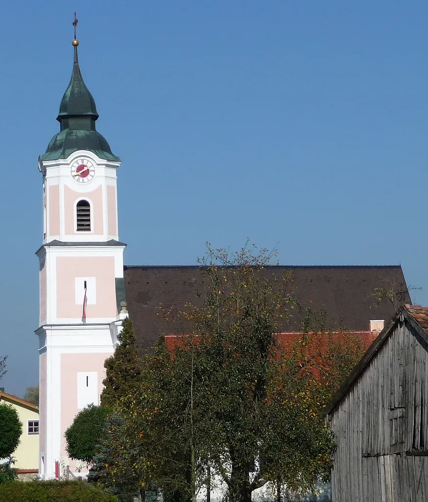 Die Pfarrkirche St. Laurentius in Künzing