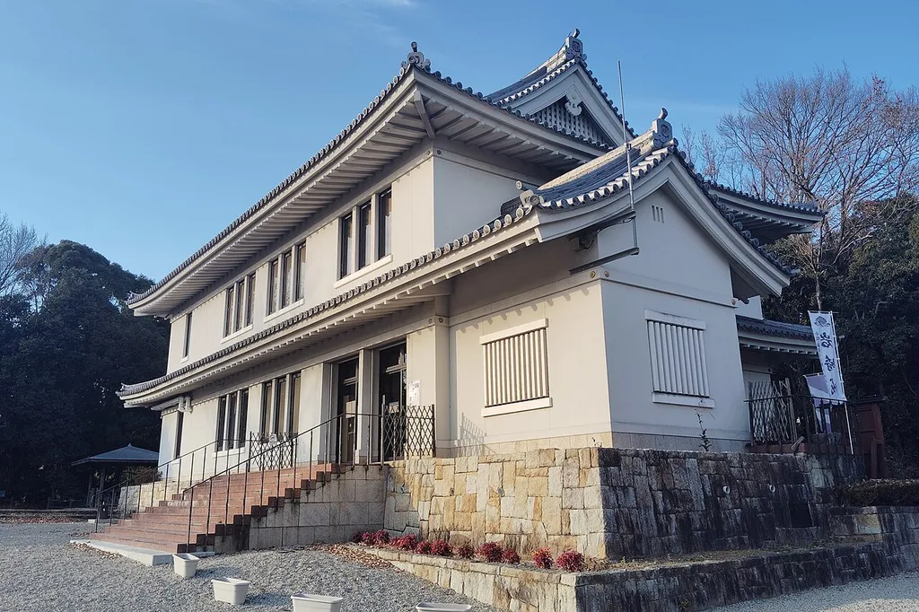 愛知県日進市岩崎町市場67-67にある資料館「岩崎城歴史記念館」。