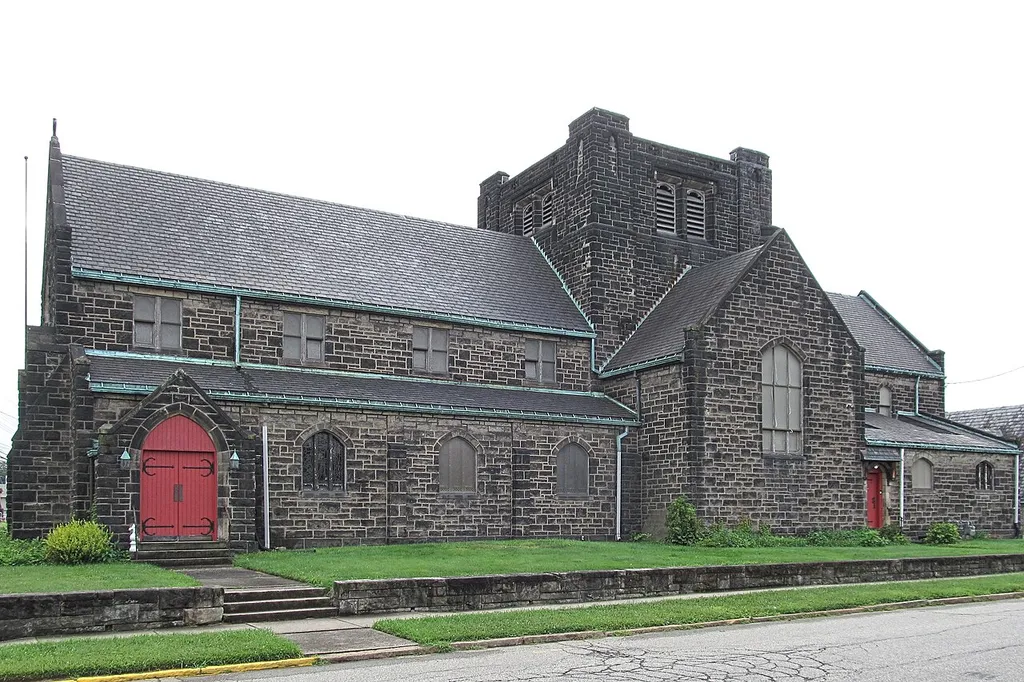 Church of the Epiphany, Avalon, Pennsylvania (1913, architects Vrydaugh &amp; Wolfe)