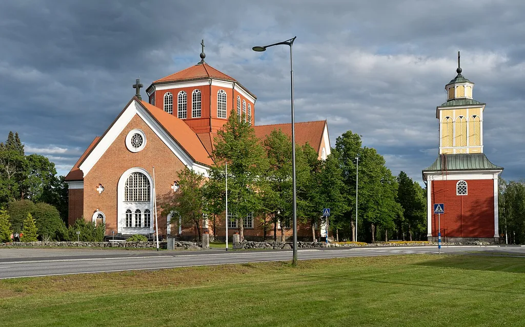 This is a photo of a monument in Finland identified by the ID 'Lappfjärd Church' (Q11874730)