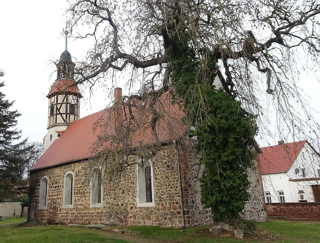 Dorfkirche Köselitz, Ortsteil von Coswig (Anhalt), Ansicht von Südosten