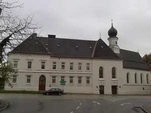 Redemptoristinnenkloster St. Anna und Kirche