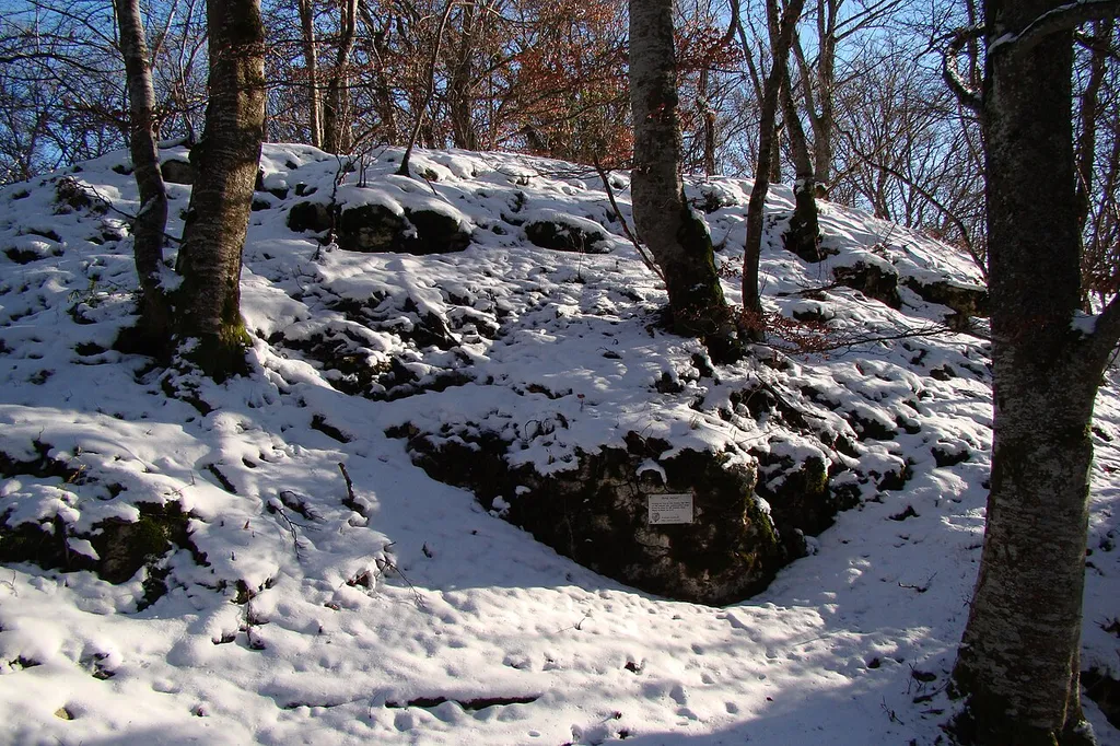 Burg Azilun