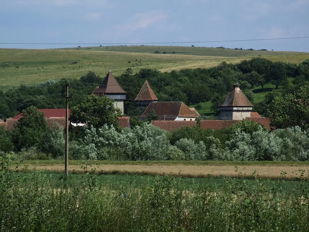 Fortified church in Caţa (Katzendorf, Kaca)