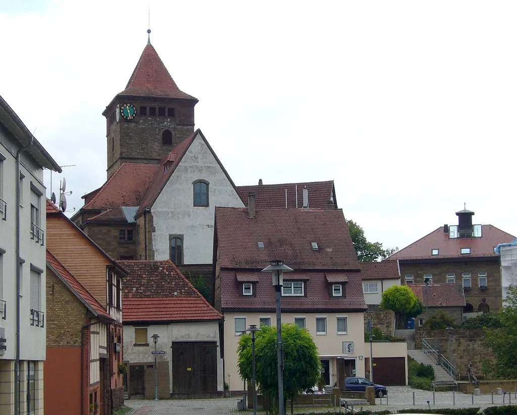 Die evangelische Michaelskirche (St. Michael) in Ötisheim