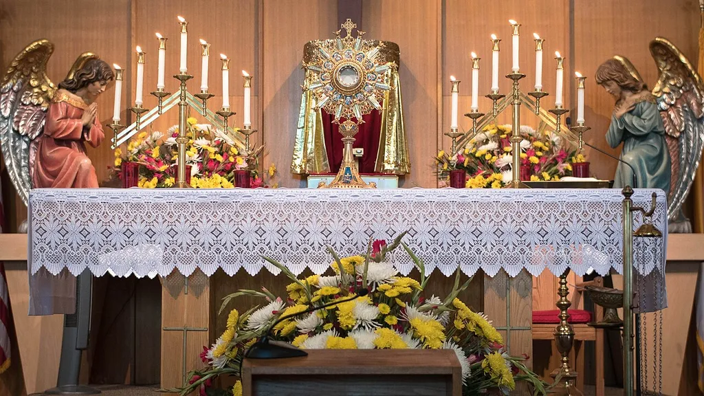 Since 1976, exposition of the Blessed Sacrament is available 24-hours a day, 365 days a year, unless the celebration of the Holy Mass is in progress.
