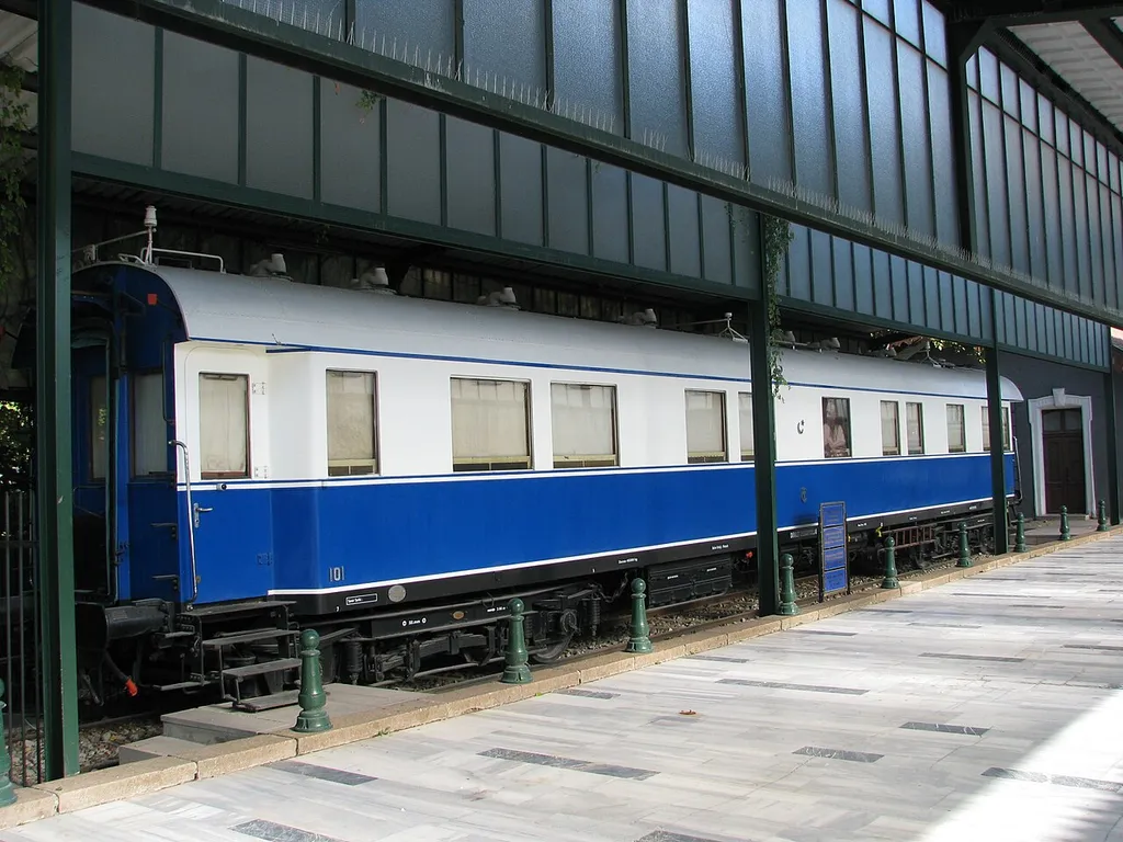 Ataturk's Coach, exhibited since 1964 at Ankara Station