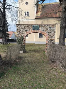 Rest of churchyard wall, Holzhausen