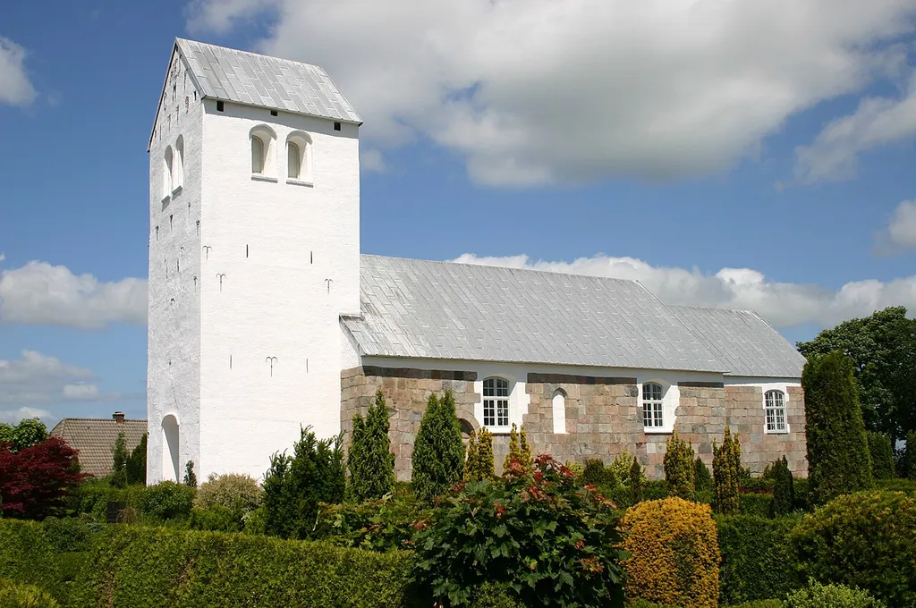 Almind Church south of Viborg, Denmark. Almind Kirke syd for Viborg Almind Kirke ved Viborg