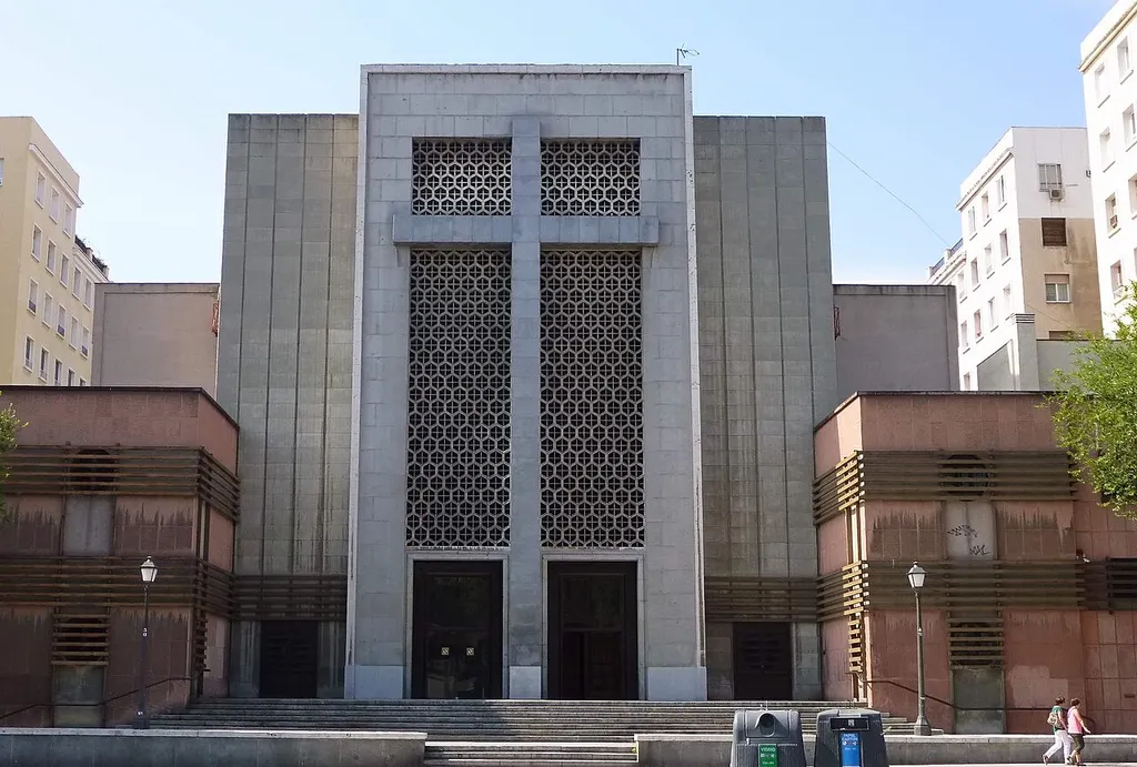 Iglesia de San Juan de la Cruz (Carmelitas Descalzos), en Madrid