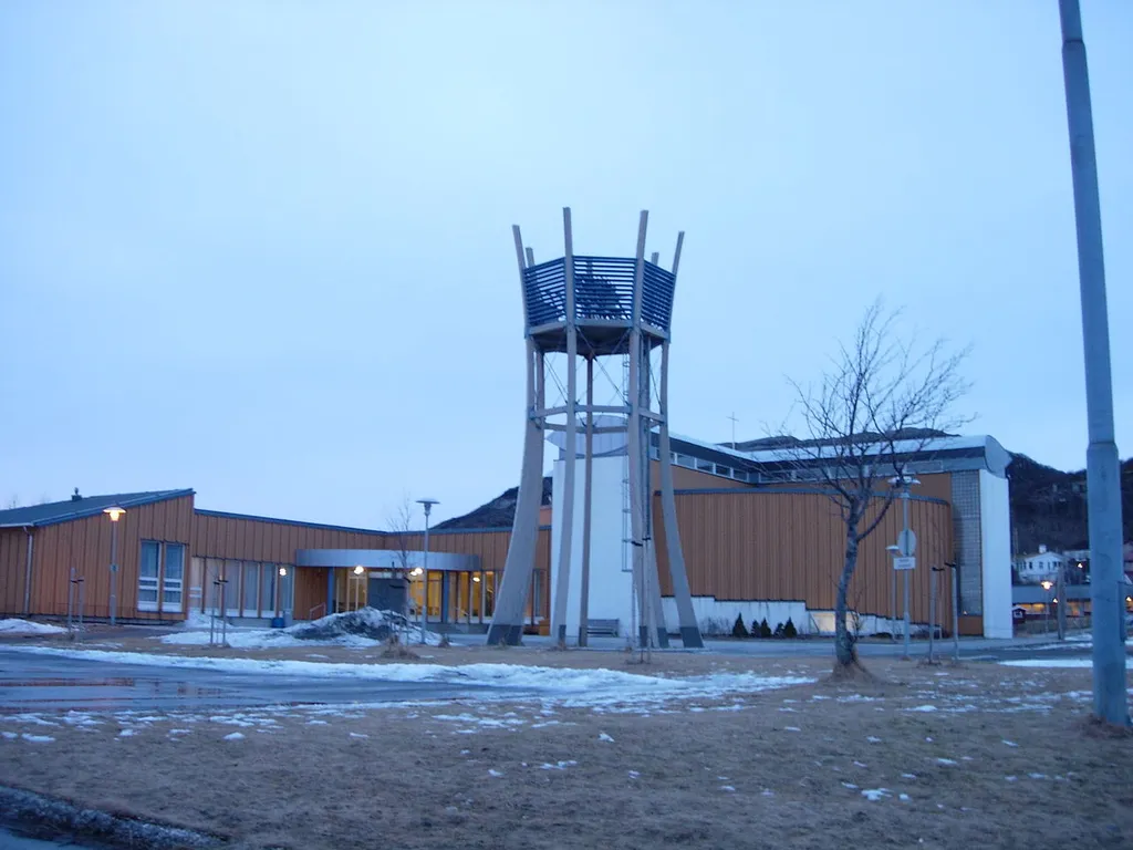 Rønvik kirke / Rønvik church