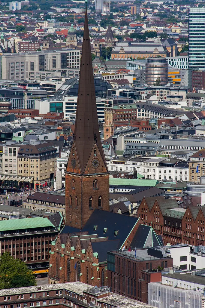 St. Peter's Church, Hamburg This is a photograph of an architectural monument.It is on the list of cultural monuments of Hamburg, no. 29293.