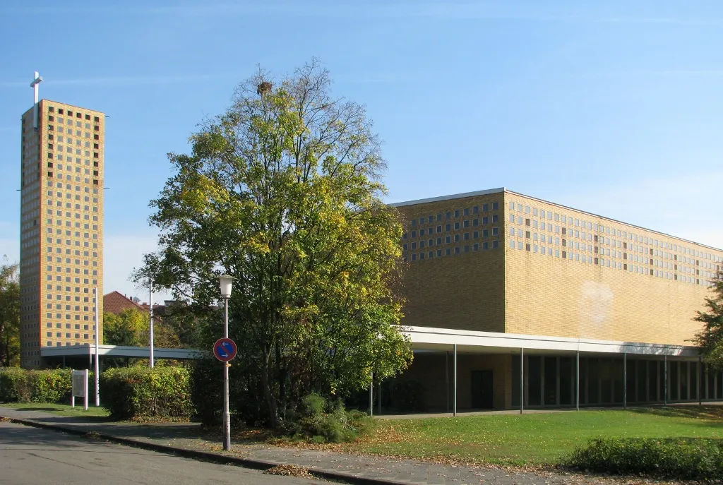 römisch-katholische Kirche St. Hildegard in Mannheim-Käfertal