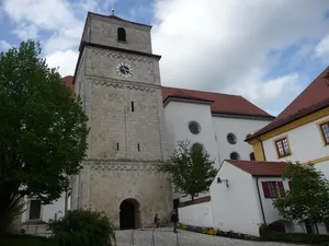 Hl. Kreuz Bergen