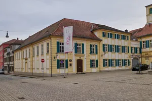Karlsplatz 5
